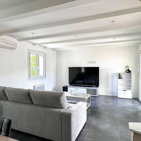 Maison Chaleureuse Avec Piscine Izon Eksteriør bilde