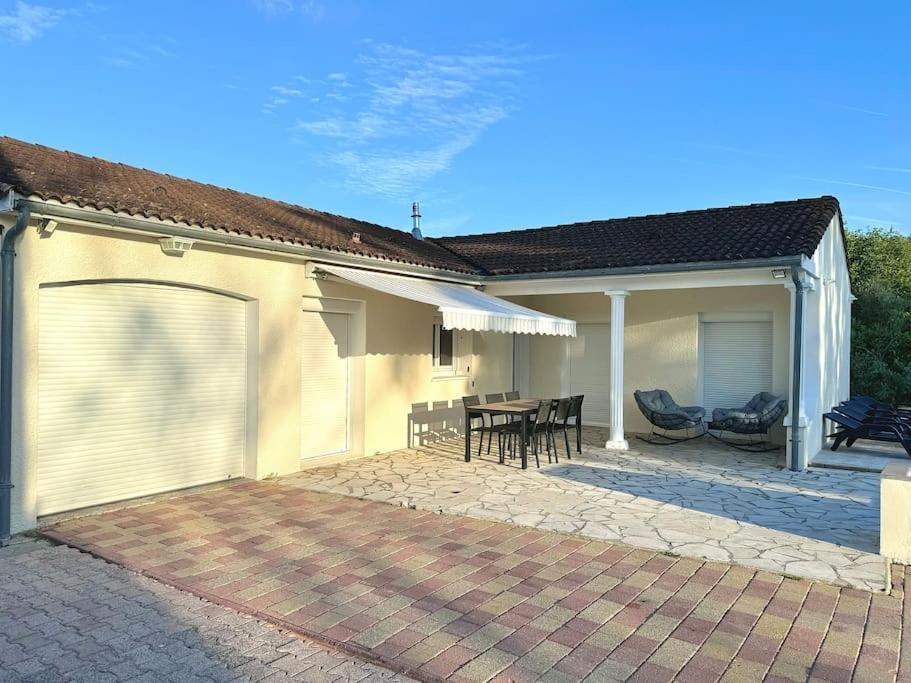 Maison Chaleureuse Avec Piscine Izon Eksteriør bilde